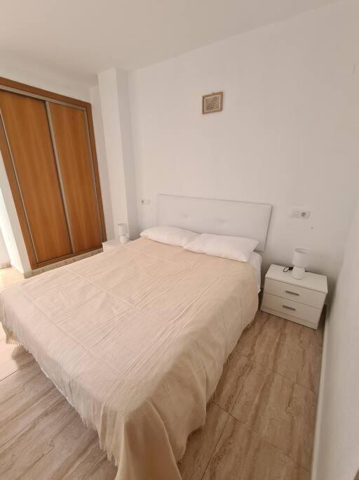 تورّيفيِخا Beautiful Apartment With Patio المظهر الخارجي الصورة