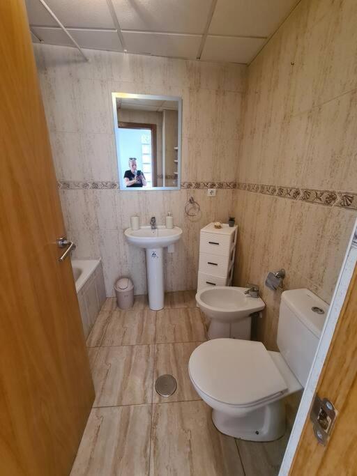 تورّيفيِخا Beautiful Apartment With Patio المظهر الخارجي الصورة