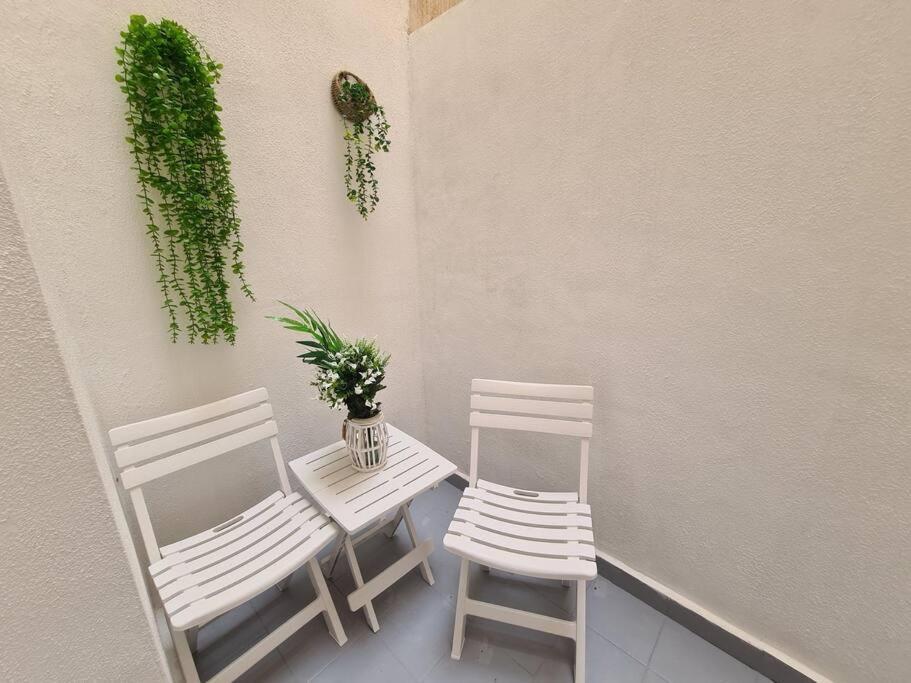 تورّيفيِخا Beautiful Apartment With Patio المظهر الخارجي الصورة